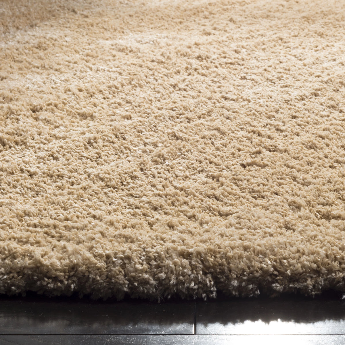 SAFAVIEH Colorado Tarek Solid Shag Runner Rug, Champagne, 2'3" x 8'