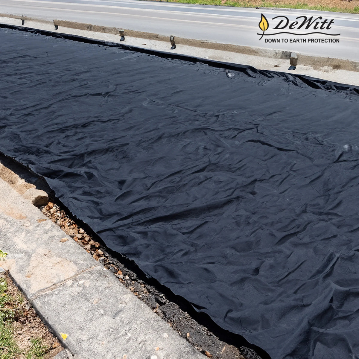 DeWitt Non Woven 4Oz Filter Fabric for Sidewalk Protection Cover, 4' x 300'