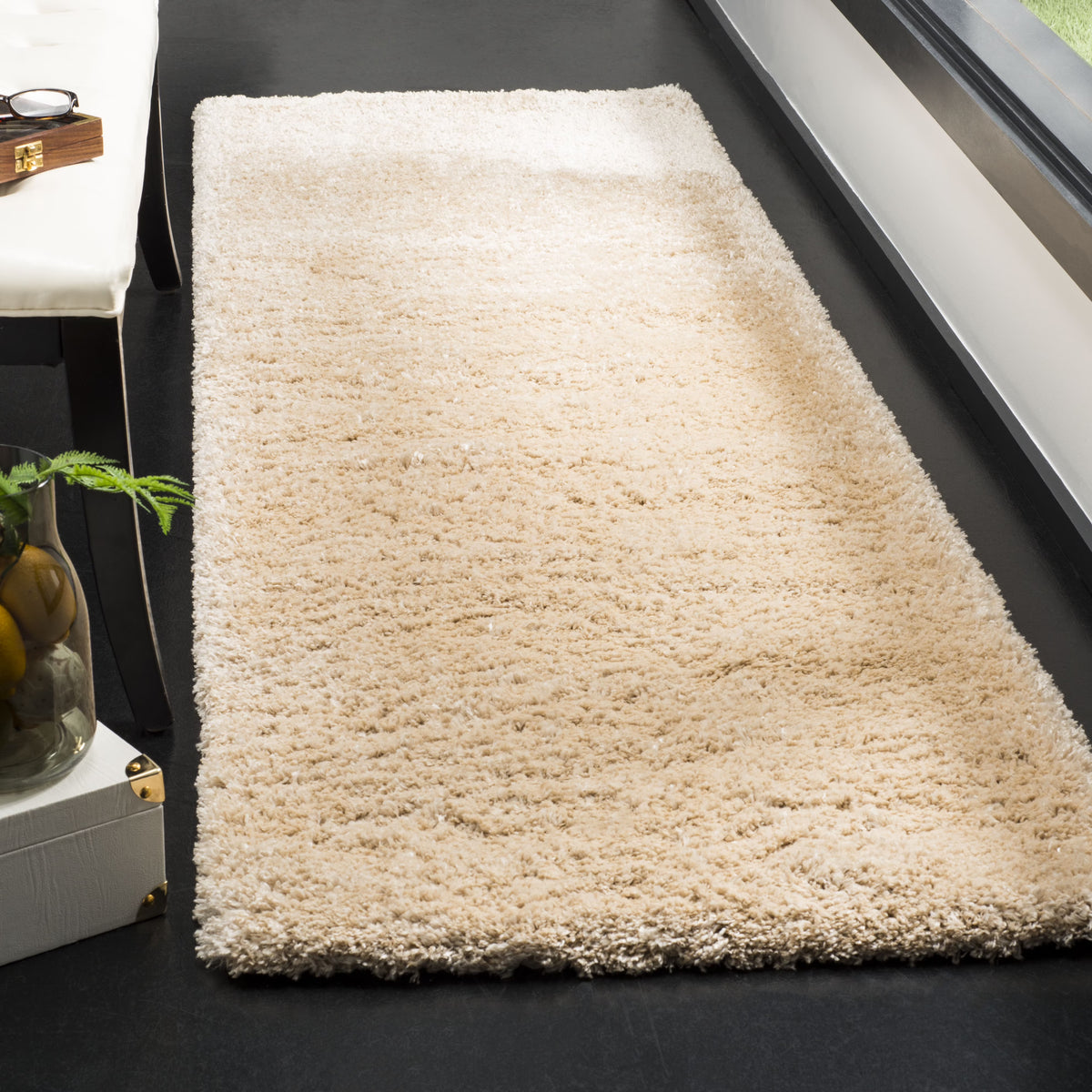 SAFAVIEH Colorado Tarek Solid Shag Runner Rug, Champagne, 2'3" x 8'